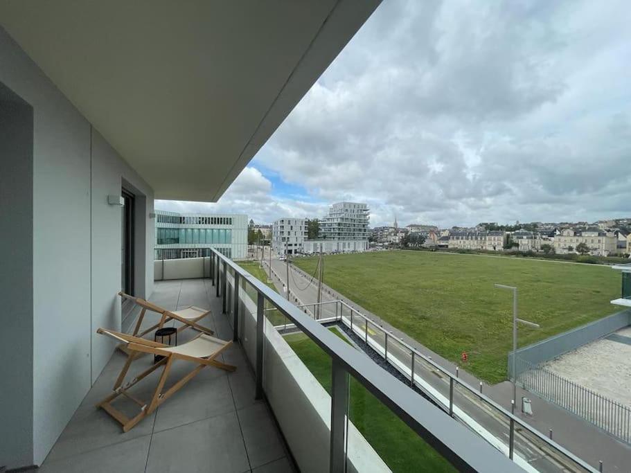 Presqu'Ile, Appartement Neuf Avec Balcon, Salle De Gym Et Parking Caen Eksteriør billede