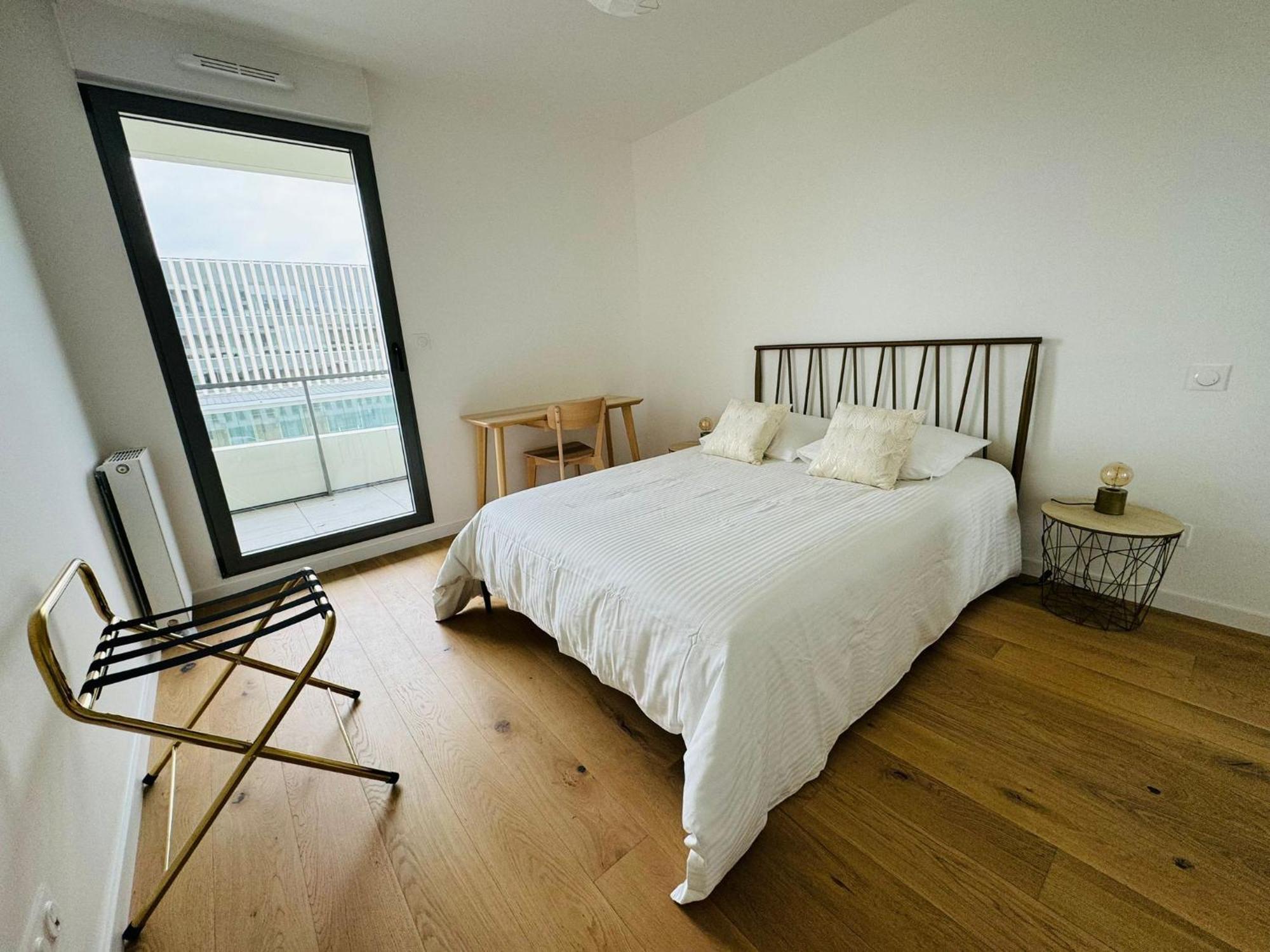 Presqu'Ile, Appartement Neuf Avec Balcon, Salle De Gym Et Parking Caen Eksteriør billede